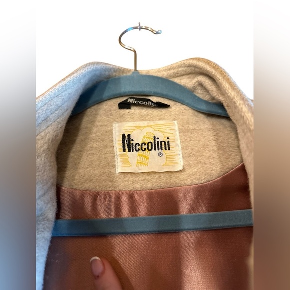 VINTAGE Italian coat, medium - Picture 10 of 12